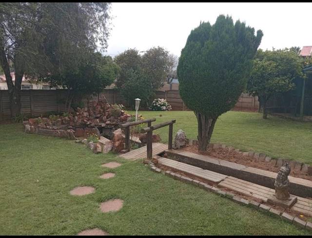 3 BEDROOM HOUSE FOR SALE IN WENTWORTH PARK